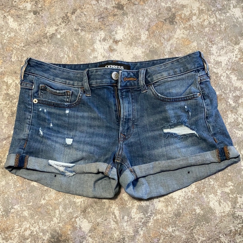 Distressed cuffed jean shorts